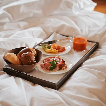 Hotel Schloss Freudenstein Bolzano