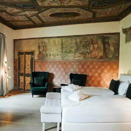 Schloss Freudenstein 5*