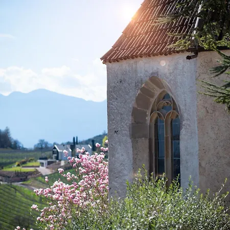 Schloss Freudenstein Hotel Bolzano