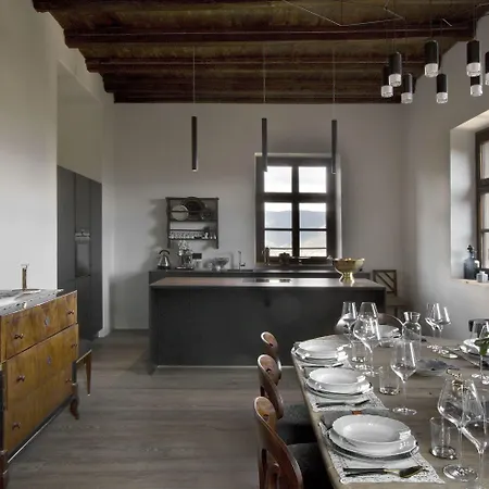 Schloss Freudenstein 5* 볼차노