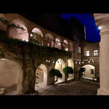 Отель Schloss Freudenstein Больцано
