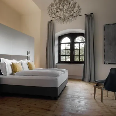 Schloss Freudenstein Hotel