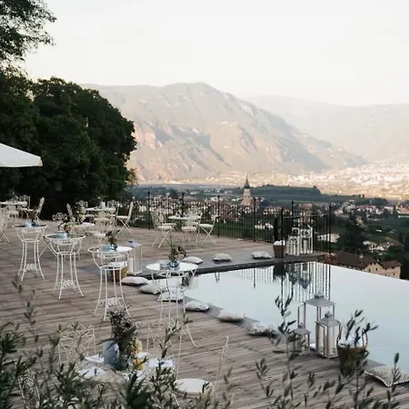 Schloss Freudenstein Hotel Bolzano